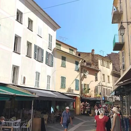 Cocooning Au Coeur De La Cite Imperiale アジャクシオ