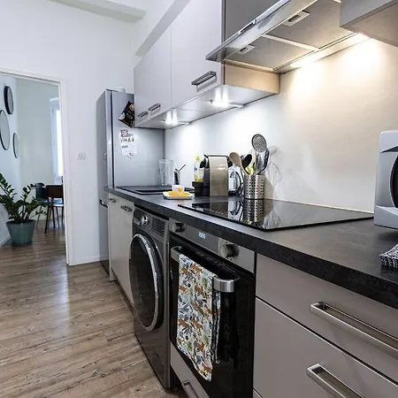 Cocooning Au Coeur De La Cite Imperiale * 아작시오