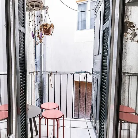 Appartement Cocooning Au Coeur De La Cite Imperiale