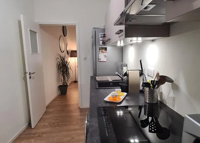 Apartmán Cocooning Au Coeur De La Cite Imperiale